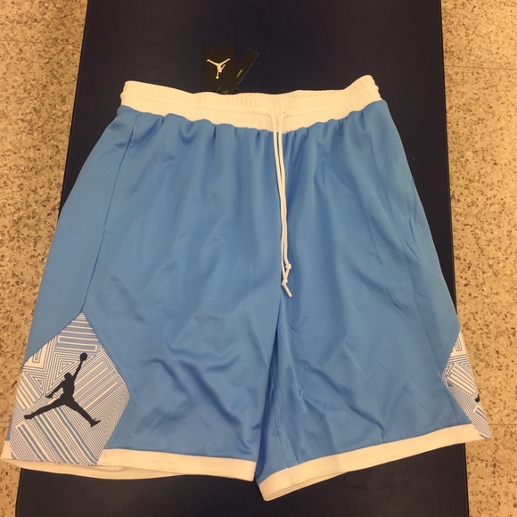 Air Jordan Reversible Men’s Shorts UNC Blue White - Picture 5 of 6